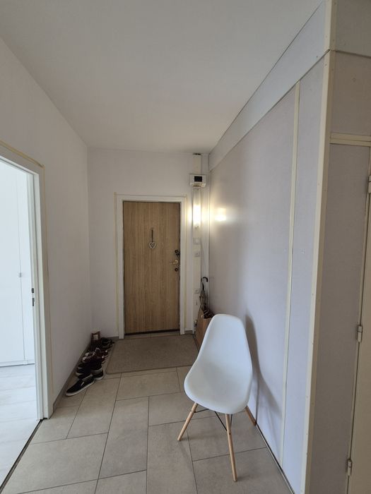 Продається Білосніжна і сонячна  кв-ра поблизу  Собору на Проспекті Св