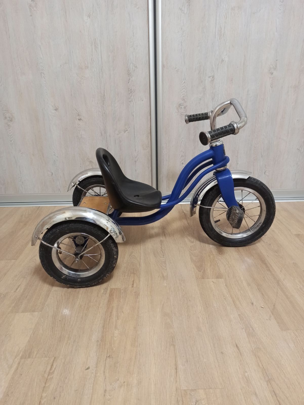 Schwinn Roadster Trike трёхколёсный велосипед