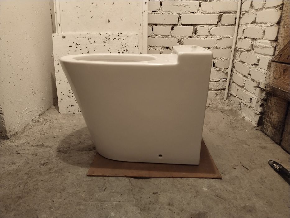 Miska sedesowa do zabudowy ROCA