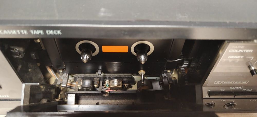 Magnetofon deck ONKYO TA-2330. Japan