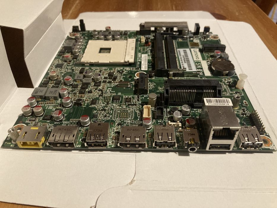 MB Lenovo ThinkCenter M715q Tiny (Gen1 - AMD)64297896788994123