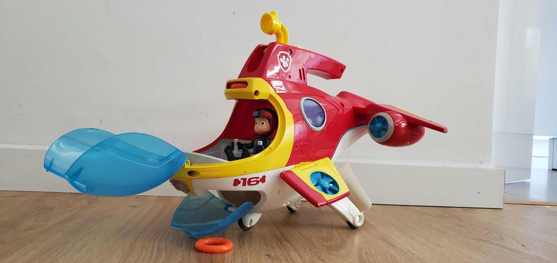 Patrulha Pata Submarino avião