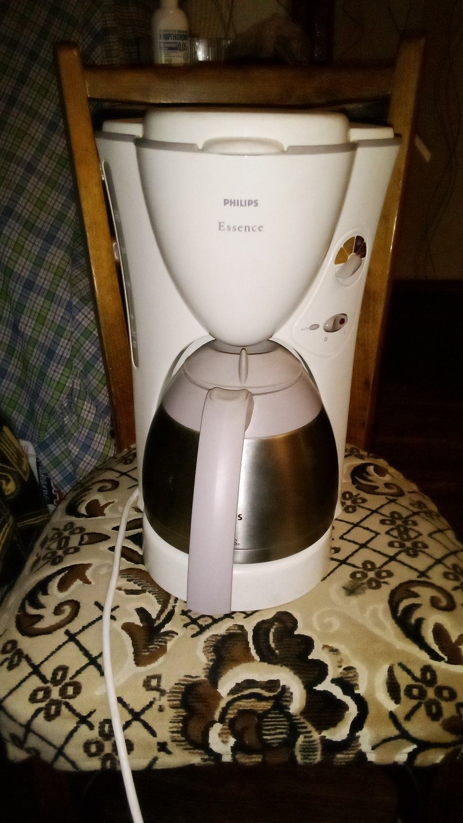 Кофеварка Philips Essence