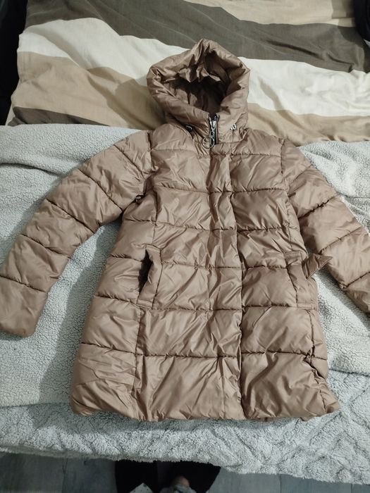 Зимова куртка з поясочком 40р