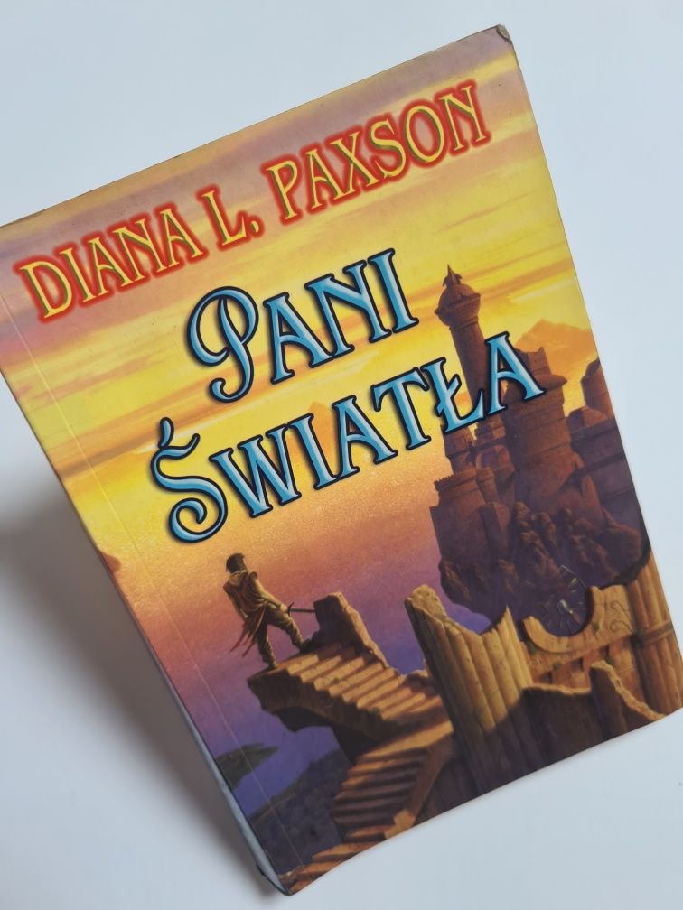 Pani światła - Diana L. Paxson