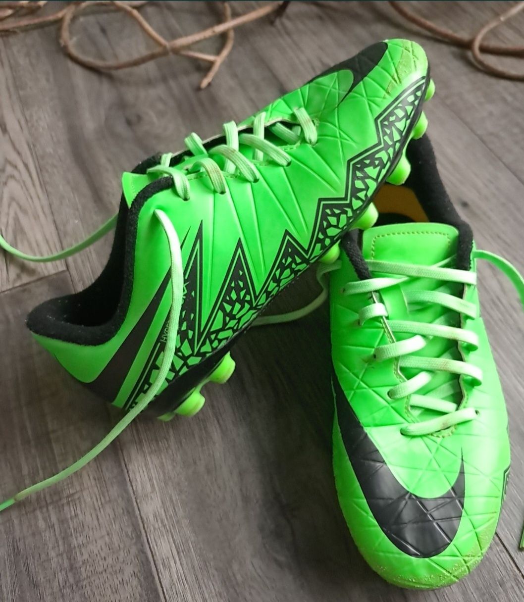 АКЦІЯ !!! Бутси NIKE (р.36,5)