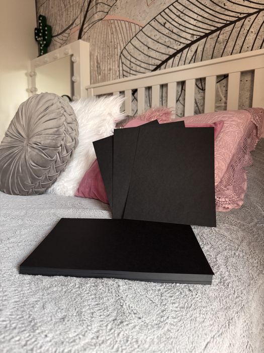 Gruby czarny papier A4 20 sztuk Decoupage