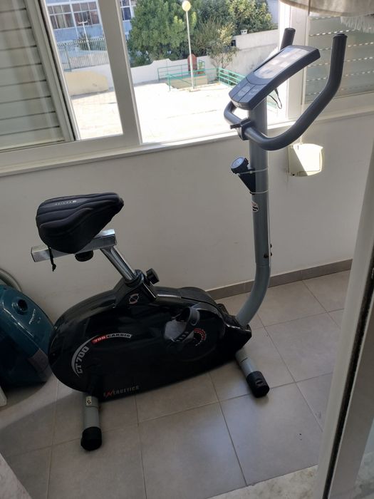 Bicicleta para ginástica