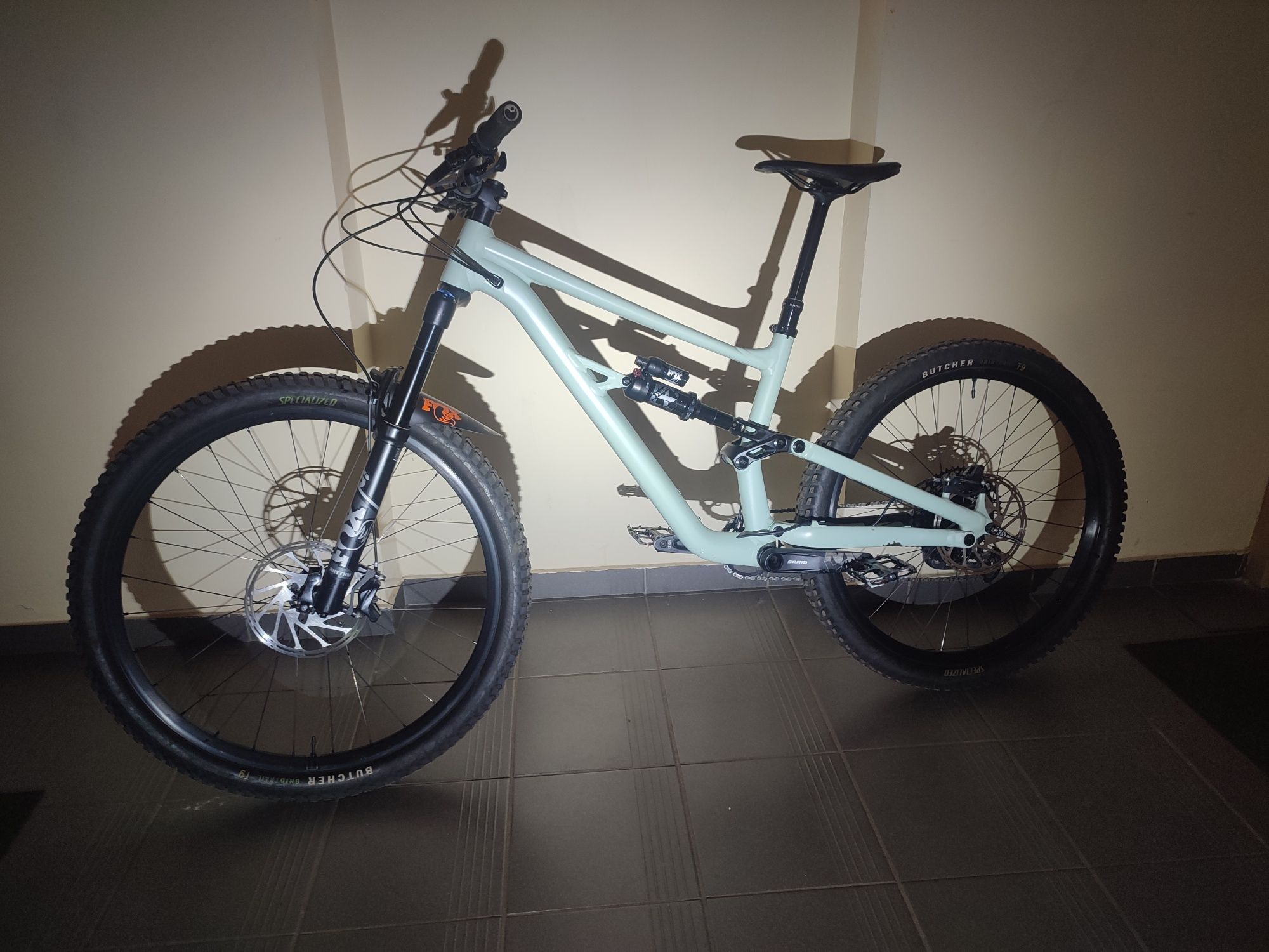 Продам велосипед Specialized status 160 двухподвес