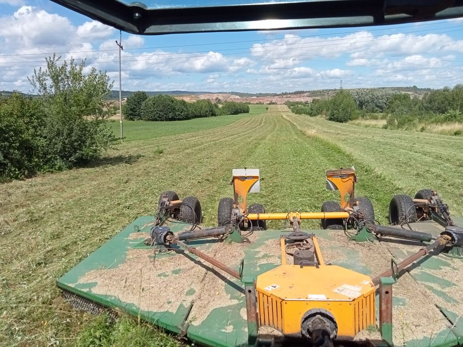 Koszenie traw, Mulczer leśny, Wycinka drzew. Rębak