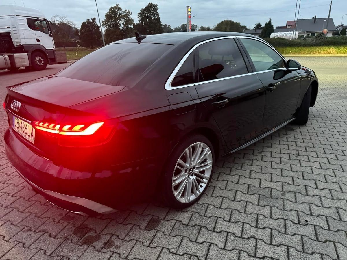 Audi A4 S-Line B9 stan idealny
