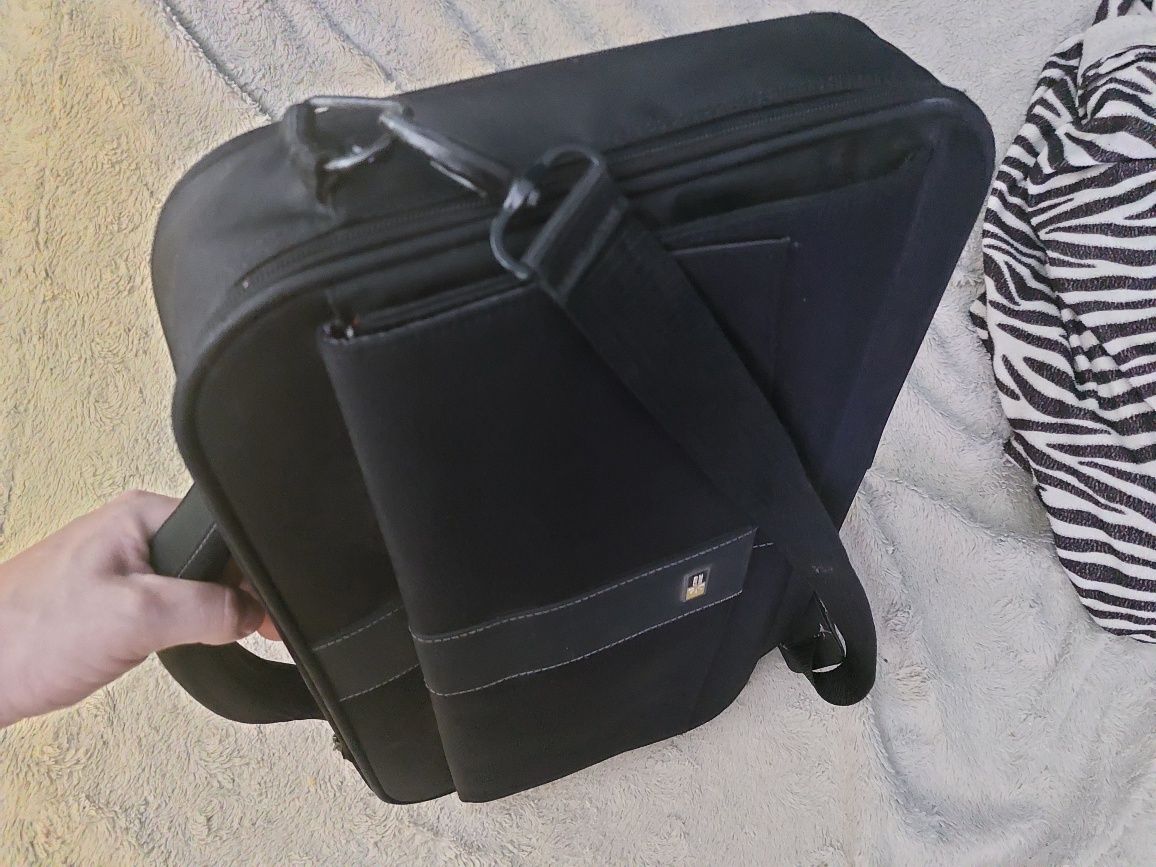 SOLIDNA MOCNA POJEMNA  torba laptopa 17CALI z pasem na ramię