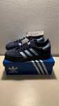 Guma adidas Handball Spezial Navy (w pudełku)     36