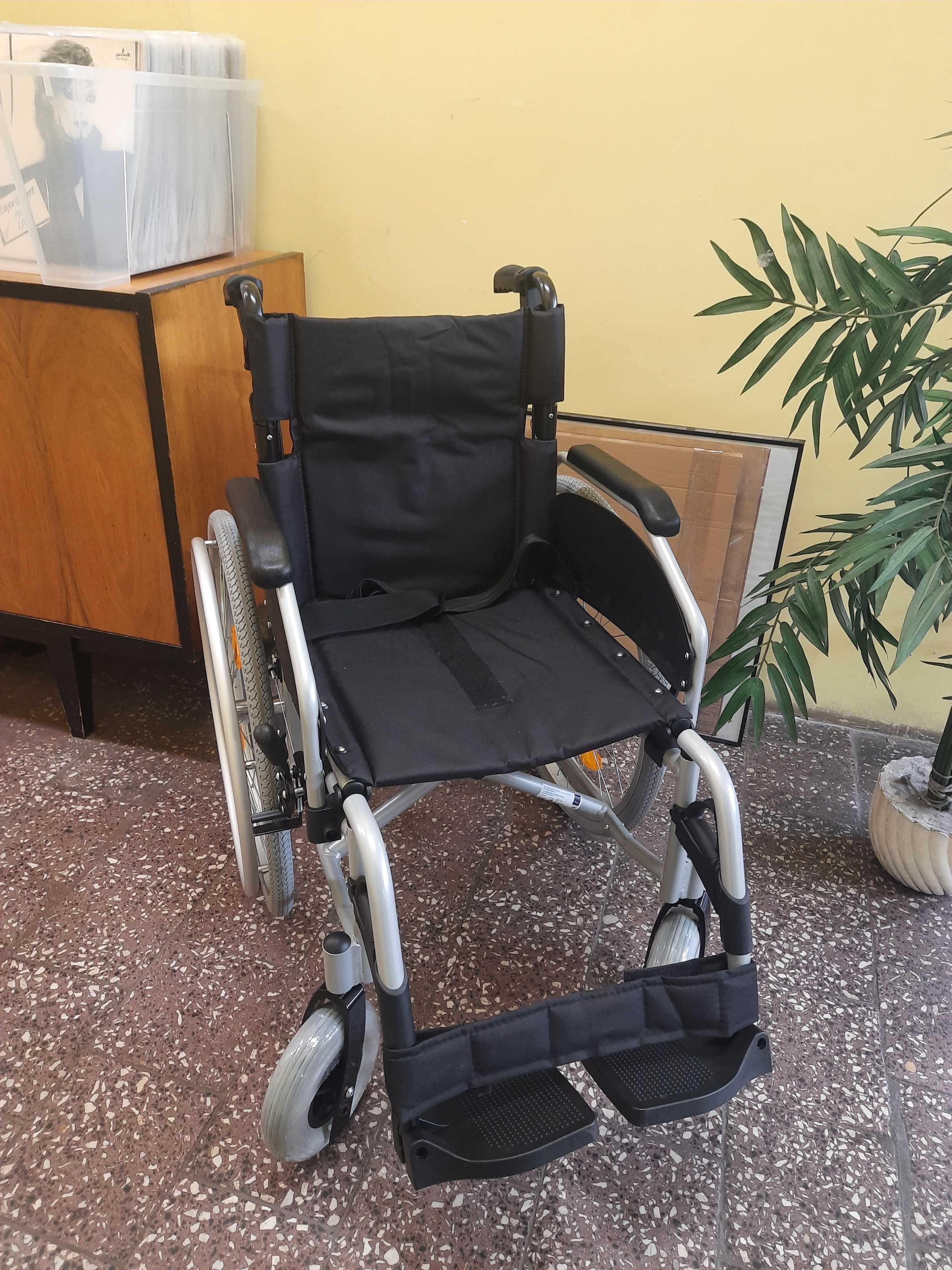 Wózek inwalidzki