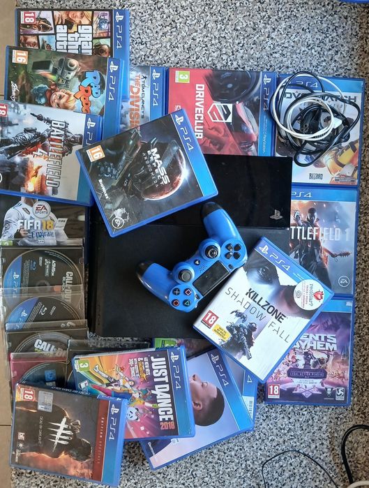 Playstation 4/20 jogos/1 comando