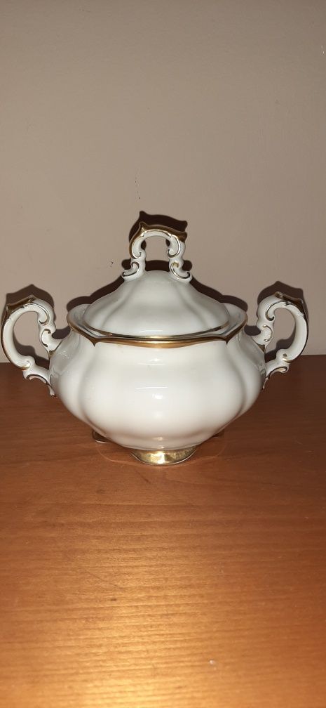 Stara porcelana Echt Tuppack Tiefenfurt Parowa   dzbanek ecru