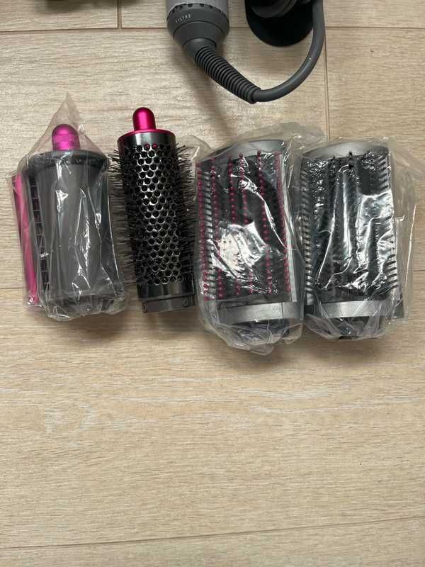 Oryginał Dyson Airwrap Multi-Styler Complete Long HS05
