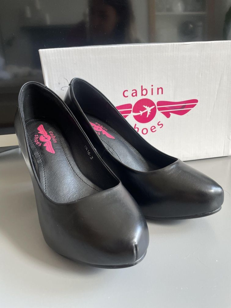 Buty nie tylko dla stewardessy
