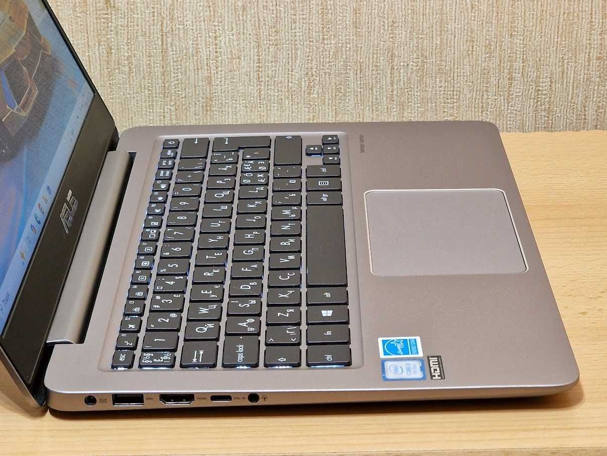 Ультра тонкий Asus ZenBook Intel Core i3-8130U SSD256Gb Батарея 9годин