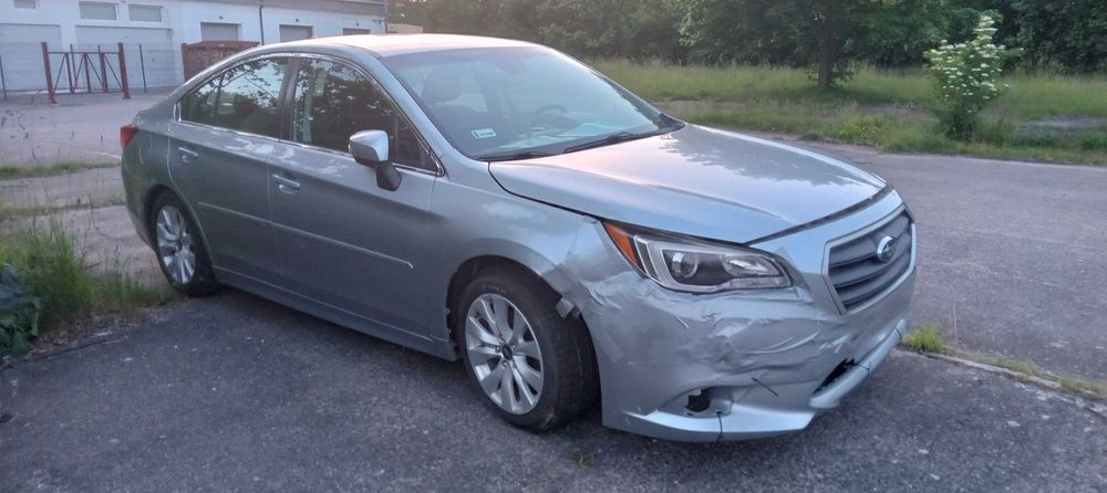 Subaru Legacy 2.5 benzyna 2017 37 TKM!!! 4x4 Zarejestrowany w PL