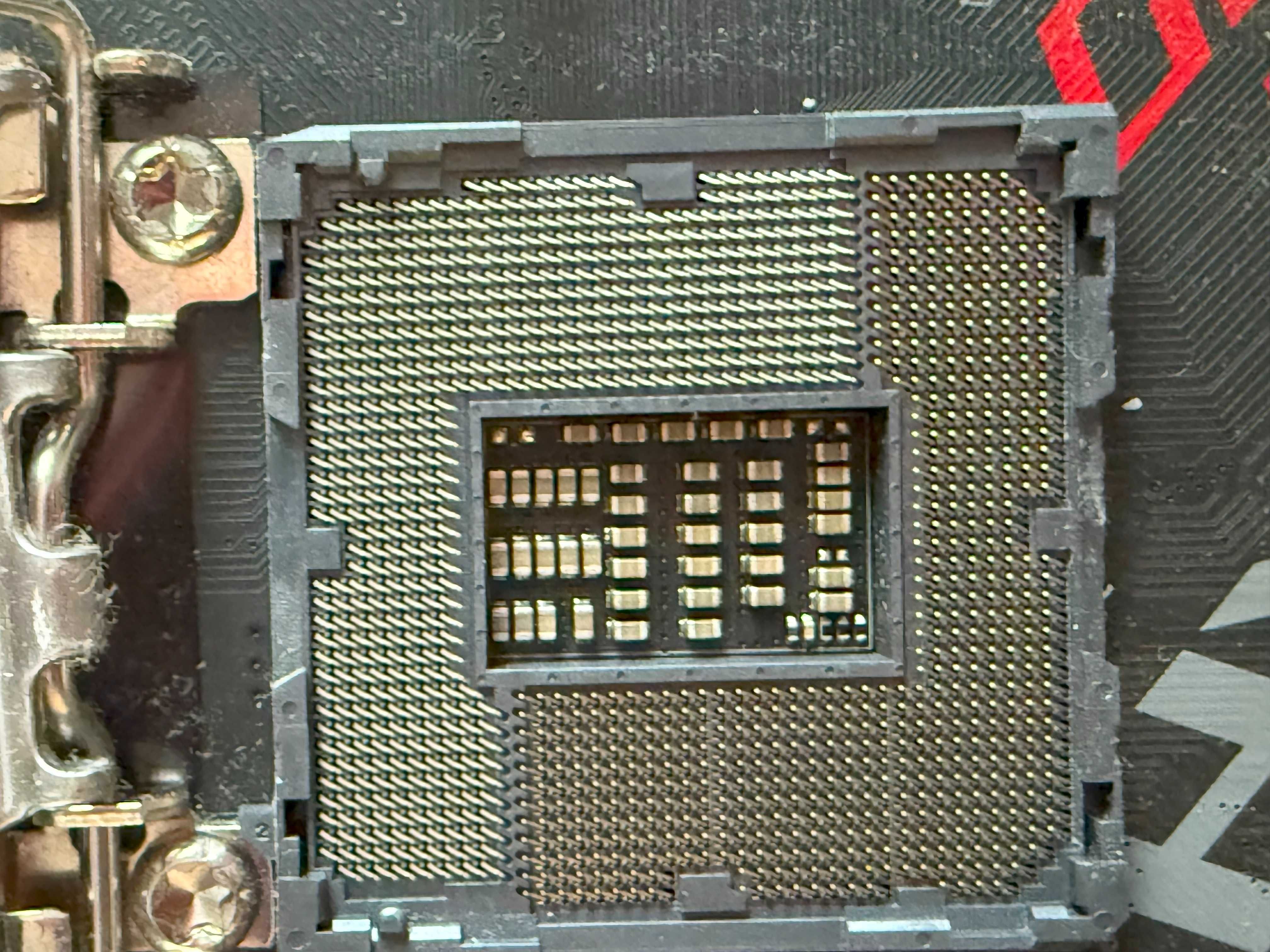 Procesor  Intel Core i9 + płyta główna ASUS Z390-H + pamięć RAM 64gb