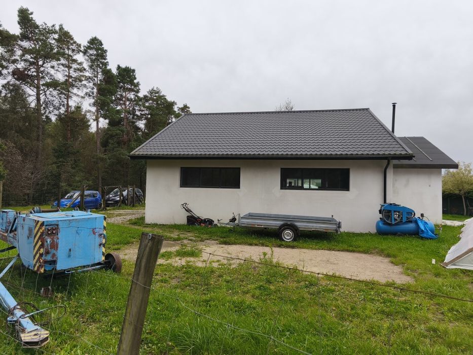 Działka budowlano-usługowa 1081 m²