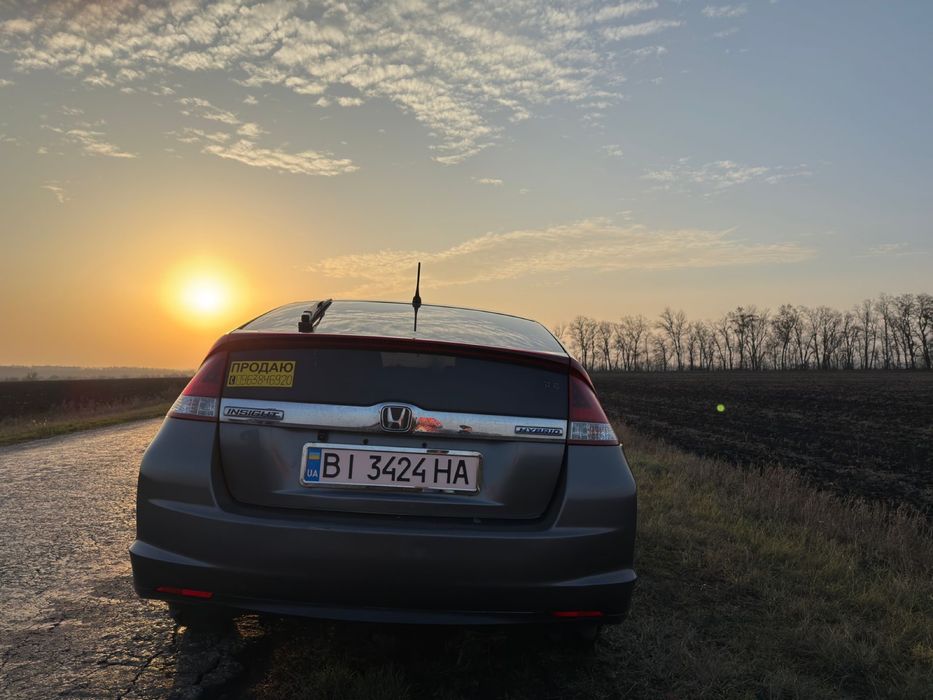 Honda insight гібрид
