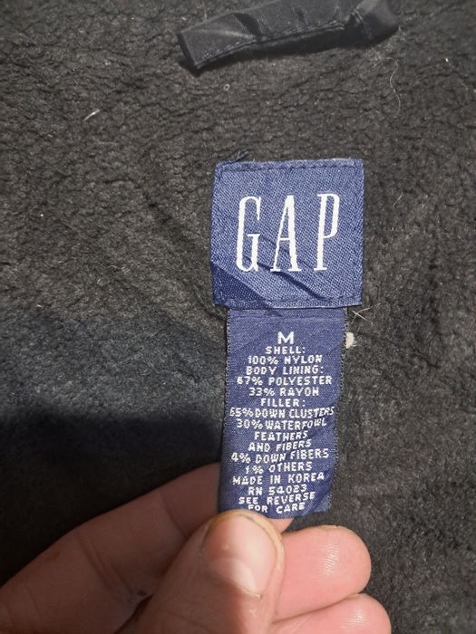 Жіноча пухова жилетка, безрукавка GAP