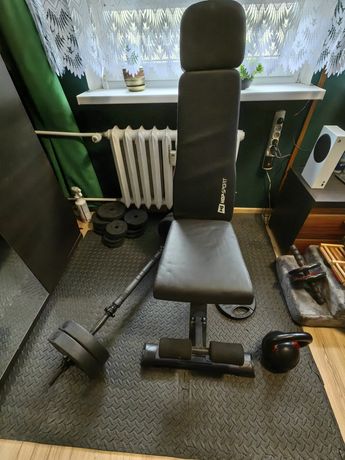 Zestaw do ćwiczeń ławeczka, sztanga, hantle, kettlebell, talerz