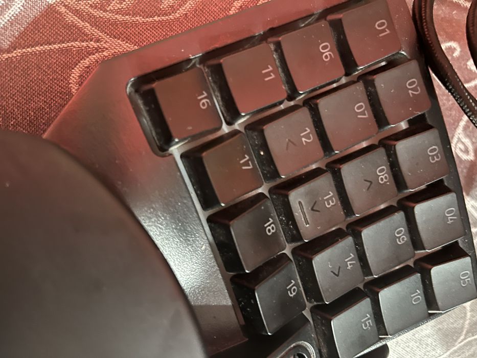 Razer Tartarus v2 como novo