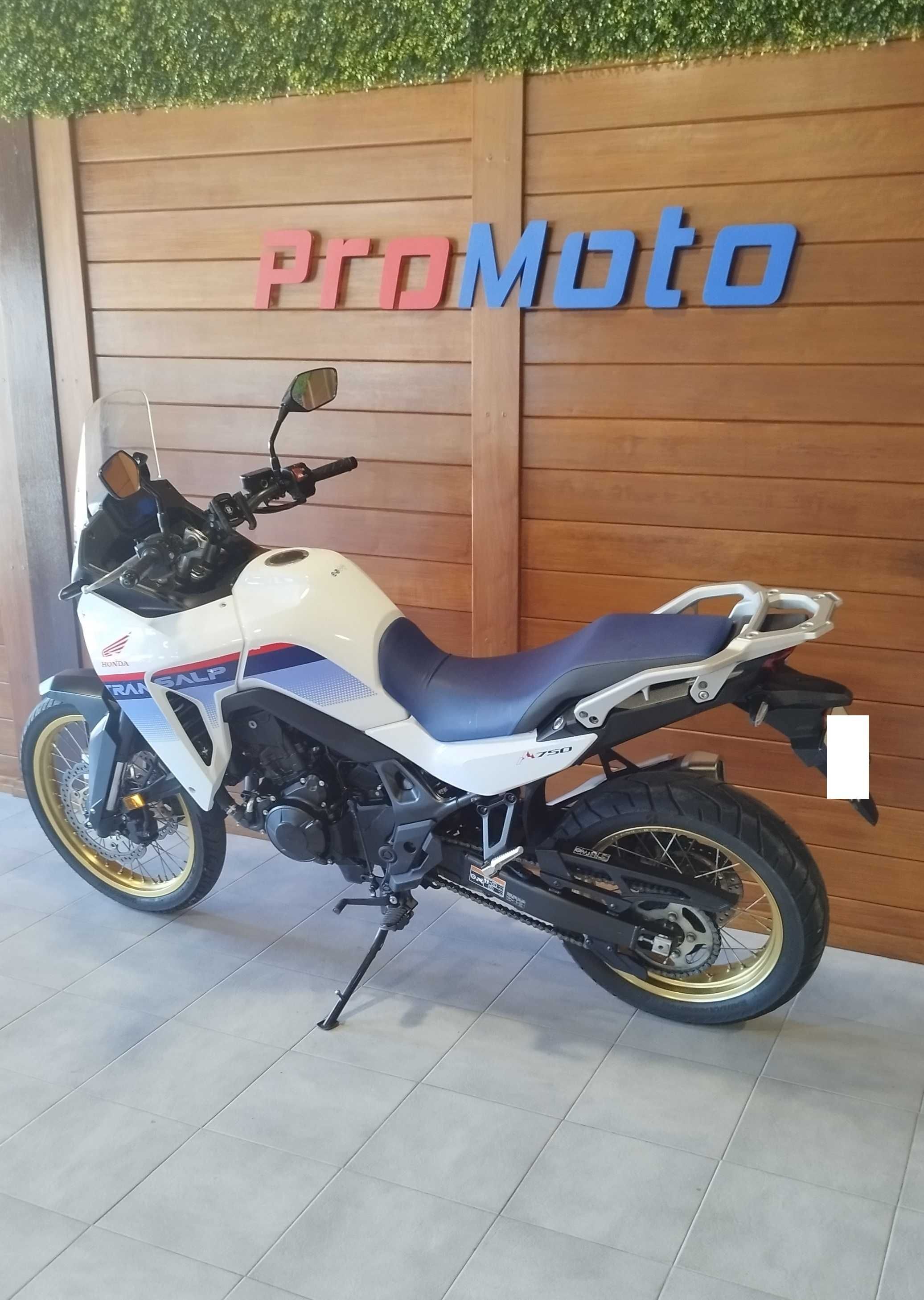 Honda Transalp 750xl