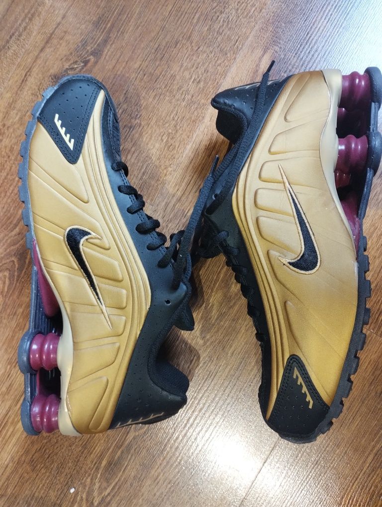 Nowe Nike Shox R4 rozm 40