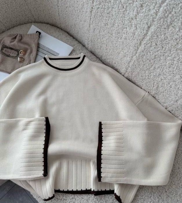 Кофтинка молочна