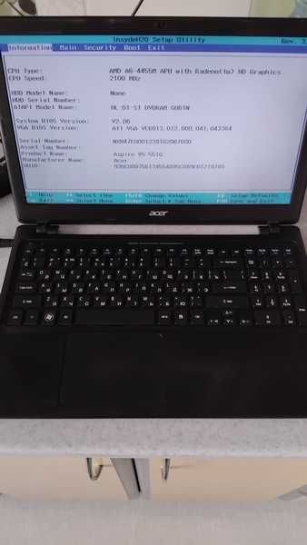 == запчастини == Acer Aspire V5-551G