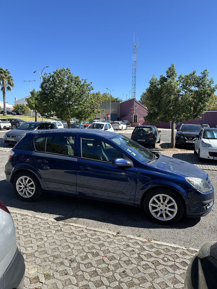 Opel Astra 1300 CDTI