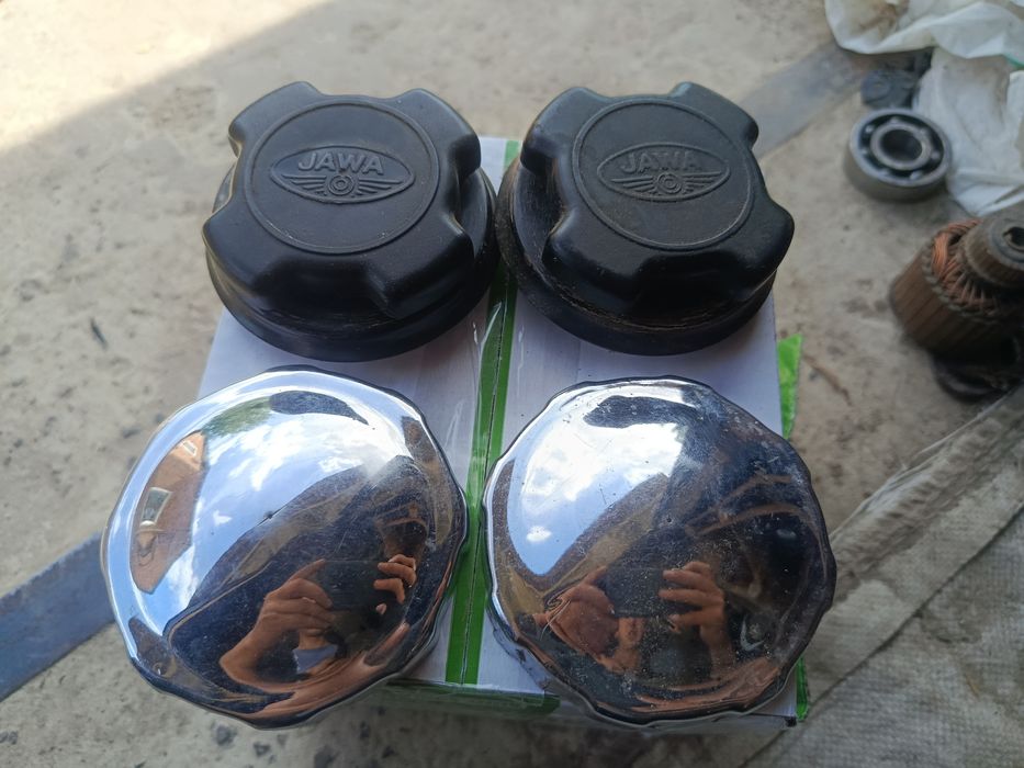 Кришка бака ява, чезет