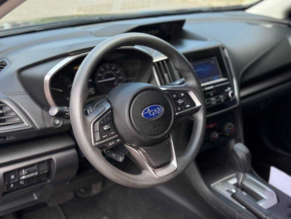 Avtoreal Subaru Impreza Бензин 2.0