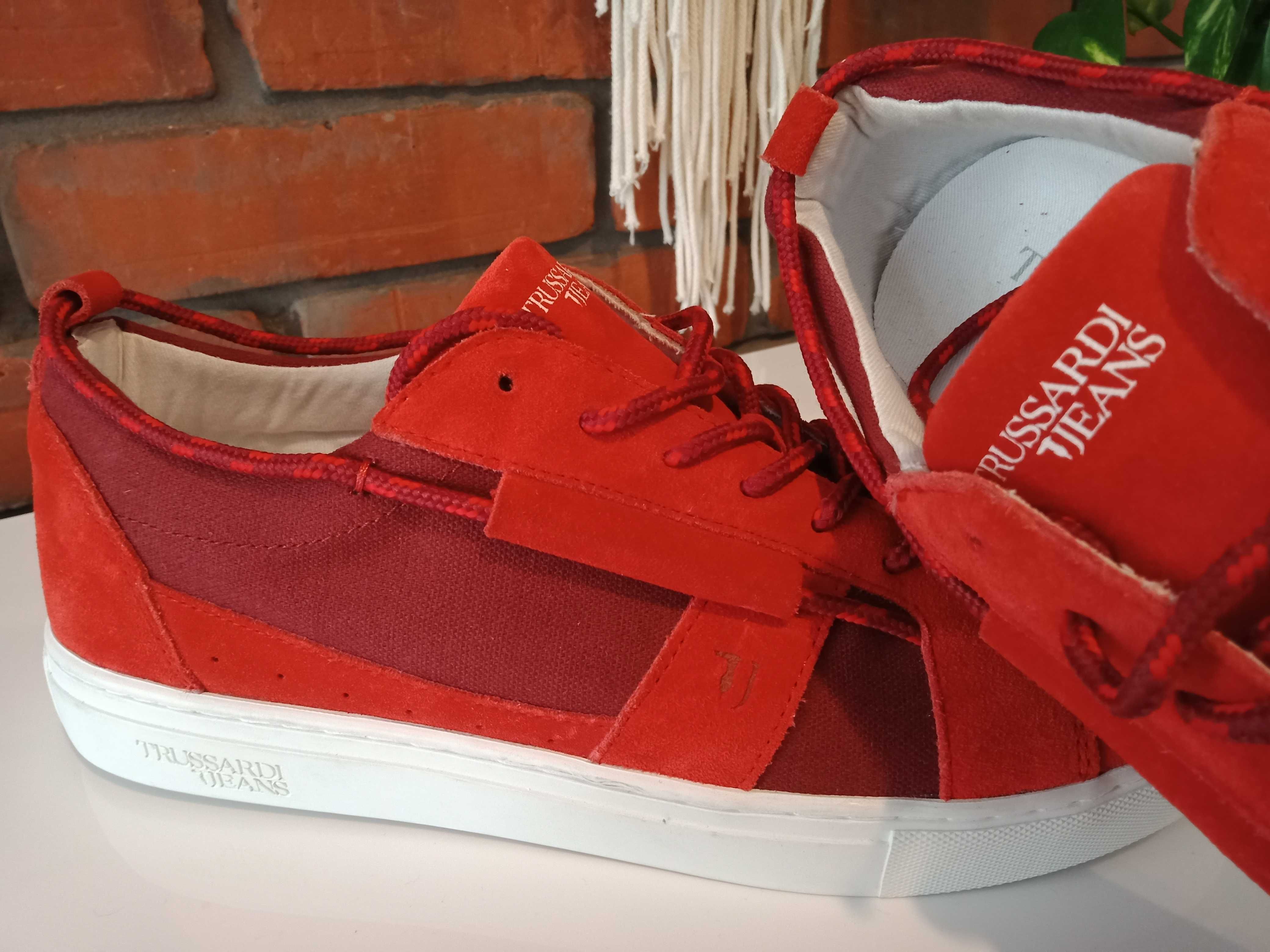 TRUSSARDI JEANS NOWE suede red zamsz rozm. 43 (27 cm)