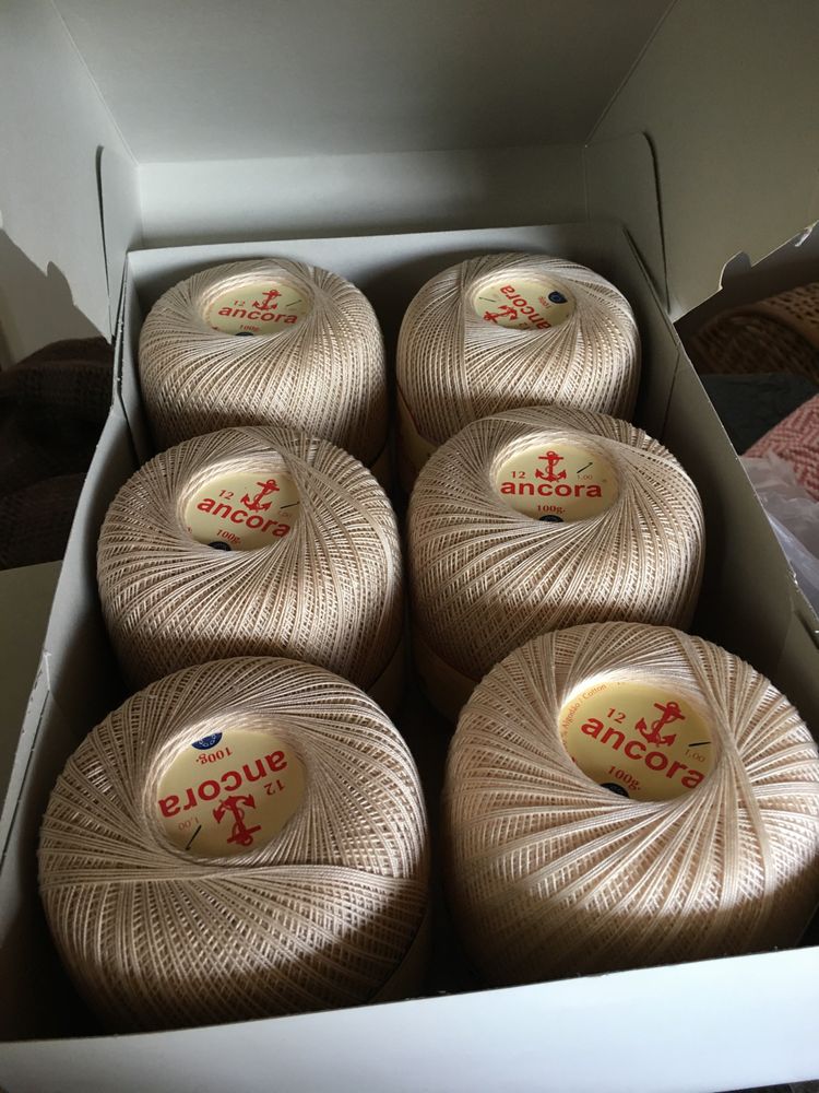 Linhas ÂNCORA 100 grs número 6, número 12, número 20 (branca e bege)