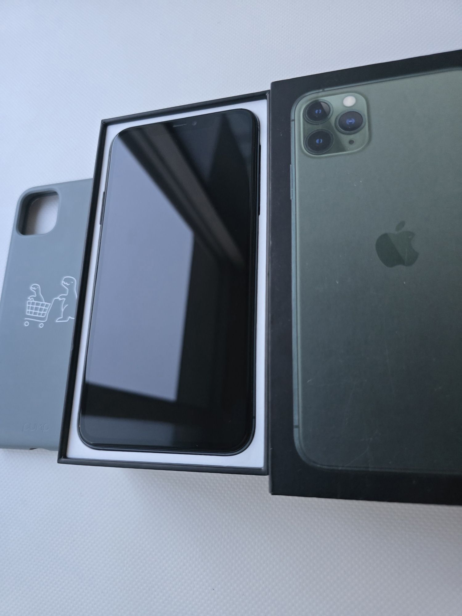iPhone 11 Pro Max , 512 gb 100% battery