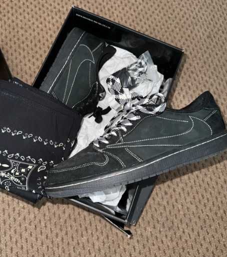 Jordan 1 Retro Low OG SP Travis Scott Black Phantom