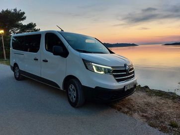 Wynajem Busów 9 Os. Renault Trafic 2.0 150km 23r. Wolne Terminy