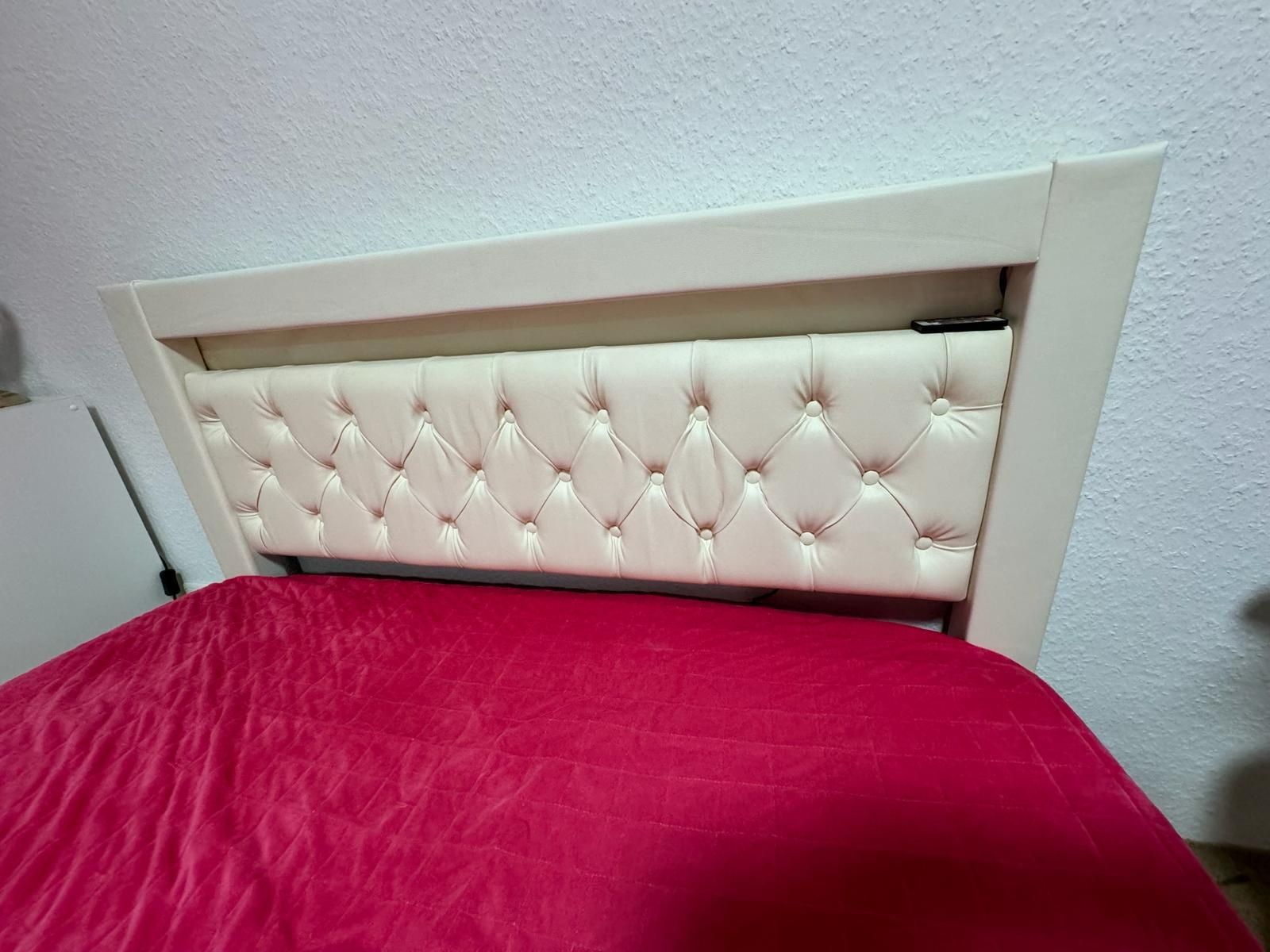 Nowe łóżko sypialniane 140×200