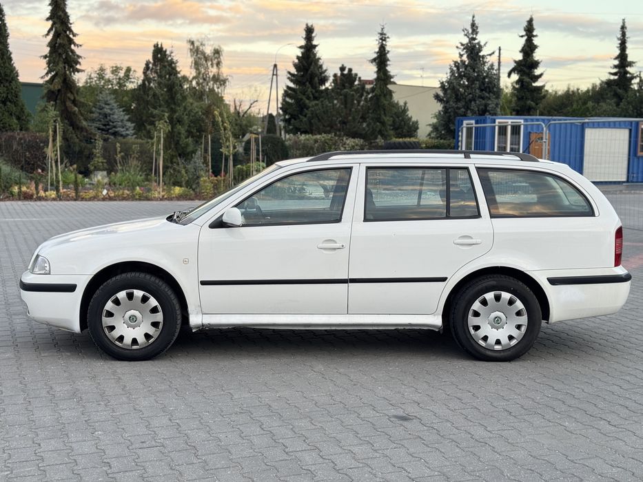 Autokomis TopCar! Skoda Octavia Tour 1.6 Benzyna/2007 Rok/Gwarancja !!