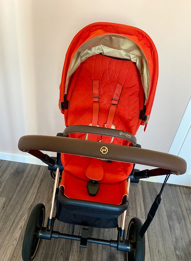 Cybex Priam 2.0 platinium na stelażu rose gold