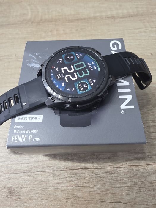 Garmin Fenix 8 Amoled Sapphire Carbon gray DLC Titanium 47 mm