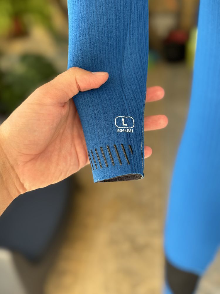 Fato Surf Hyperfreak 4/3+ Tamanho L