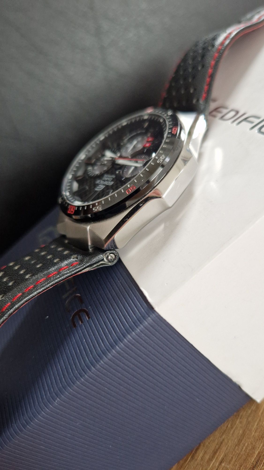 Zegarek Casio Edifice EFS-S520 solar szafirowe szkło