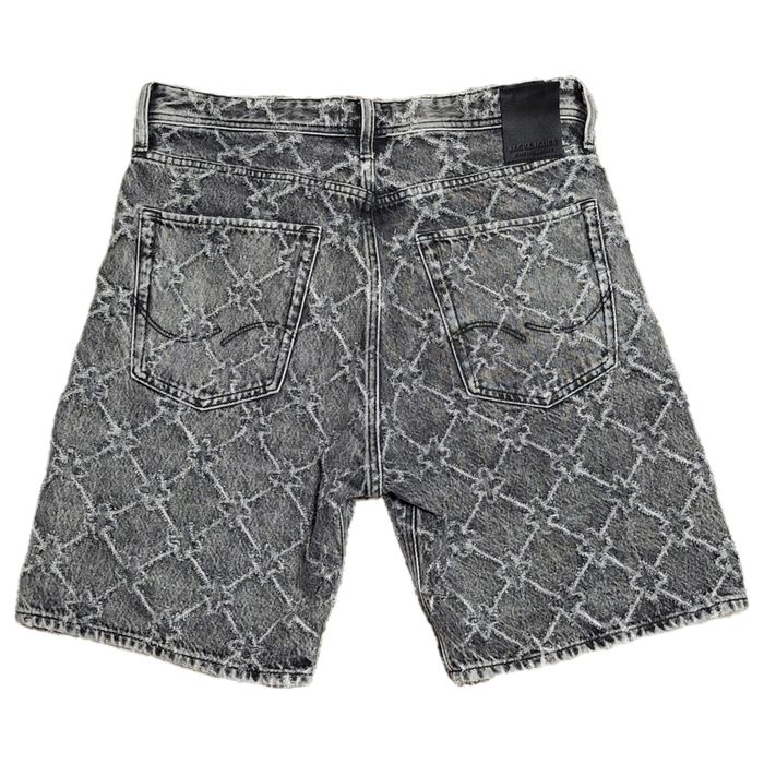 СРОЧНО. Шорты Jack & Jones