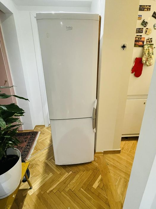 Lodówko zamrażarka beko, używana, w dobrym stanie.